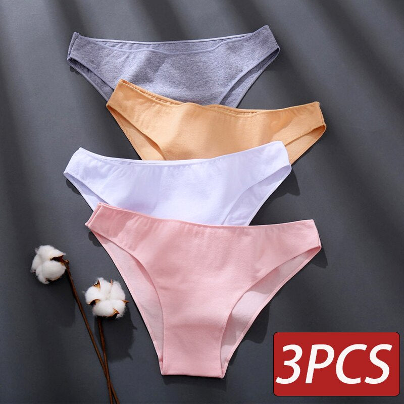 "Set of 3 Women's Cotton Panties: Comfortable Low Waist Underwear in Solid Colors, Plus Size Options, Ideal for Female Undergarments and Lingerie - XXL"